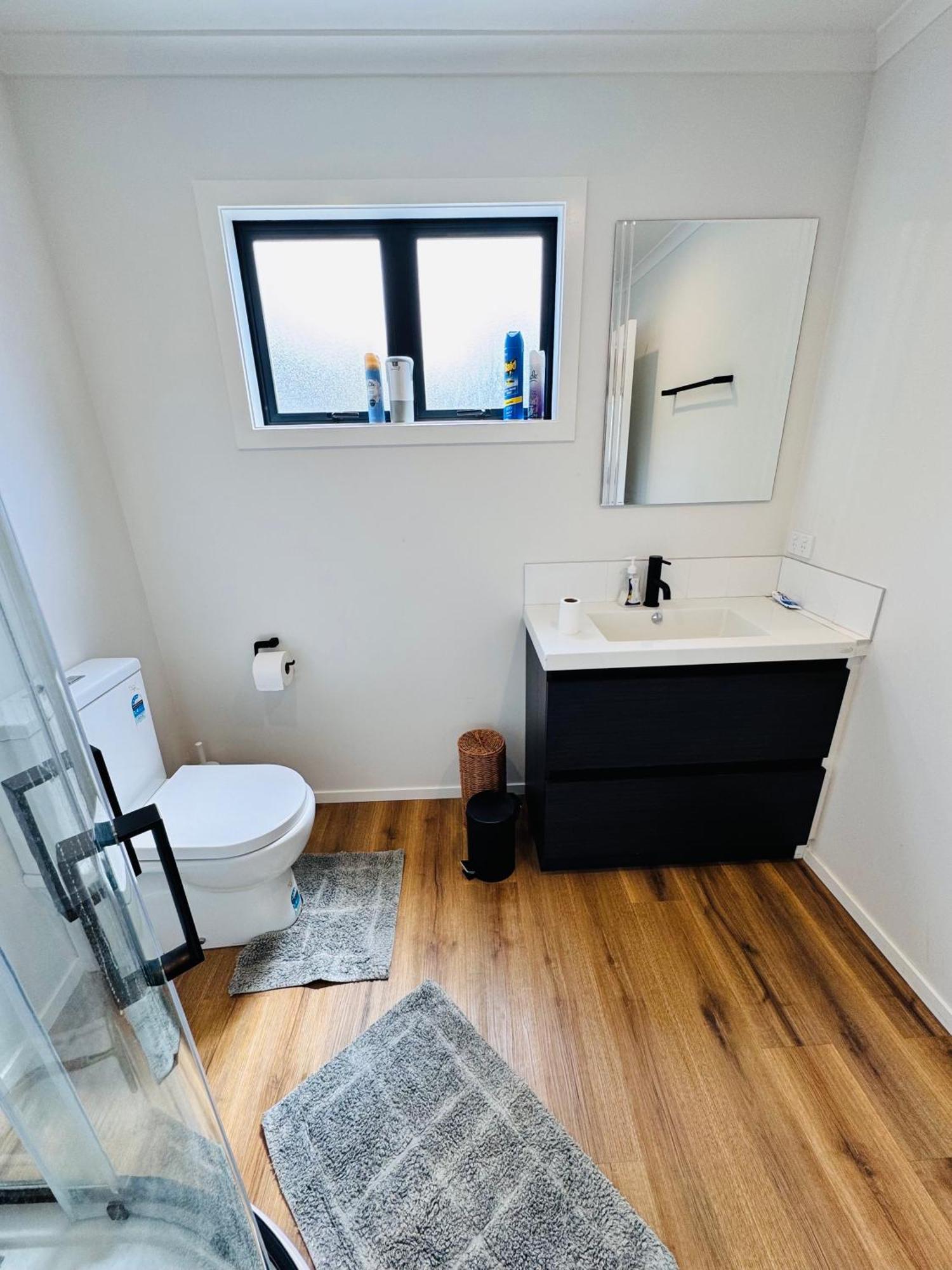 Modern 1 Bedroom Guest House Upper Hutt Exterior foto